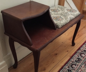 Retro telephone / hall table
