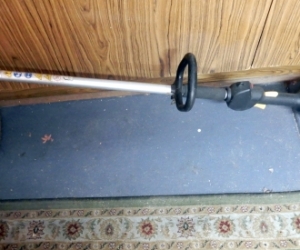Homlite Petrol Trimmer