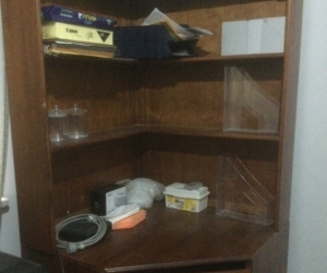 Corner desk and shelves in OAKLEIGH SOUTH VICTORIA