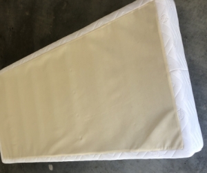 Single bed base