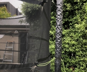 12 foot Vuly Trampoline with net