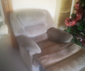 3 piece Couch Set - with recliners