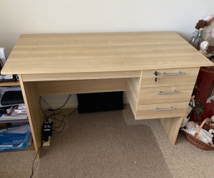 Free home for desk