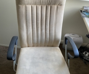 High backed office chair