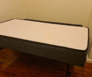 Trundle bed