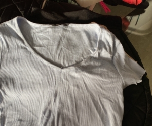 2. Jay Jays crop T-shirts medium
