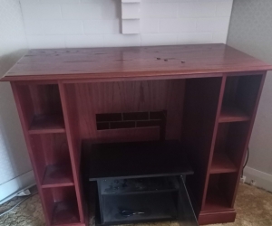 Entertainment unit with glass cabinet