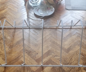 Bookshelf folder supports