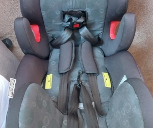 Infant car seat