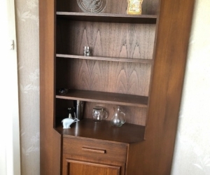 Corner unit