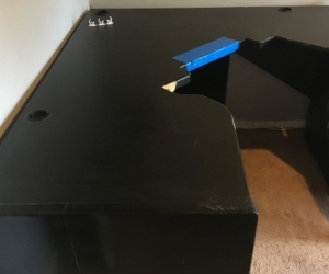 FREE wooden corner desk