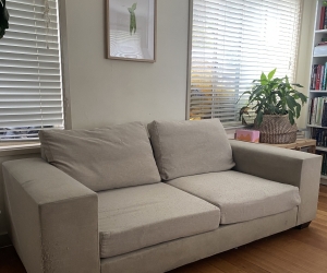 FREE COUCH