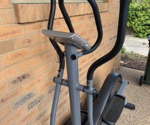 Elliptical walker