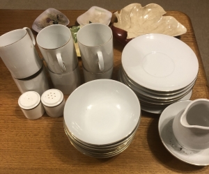 Crockery as per photo
